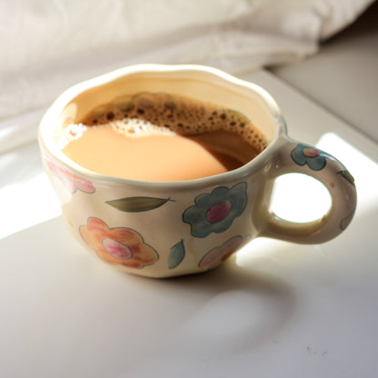 Cottage Garden Flower Mug – Vintage Floral Ceramic Cup for Cozy Moments