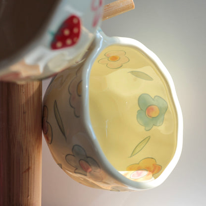 Cottage Garden Flower Mug – Vintage Floral Ceramic Cup for Cozy Moments